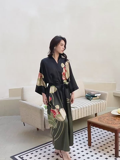 Boho Kimono: Summer Robe, Bikini Kaftan, Luxury Silky Gown, Unisex Kimono - Perfect for Vacations and Holiday Look Video